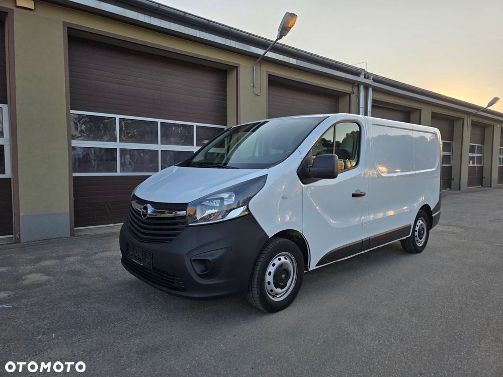 Opel Vivaro - 2