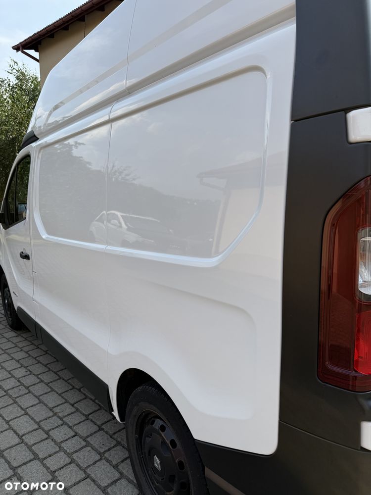Renault TRAFIC - 4