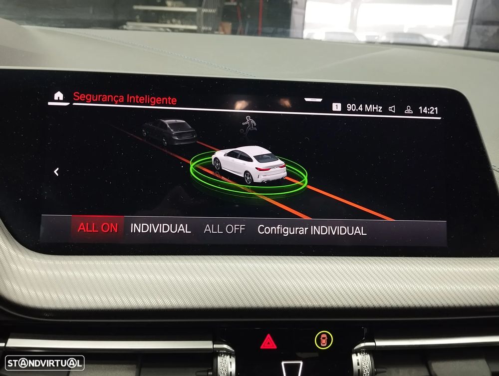 BMW 216 Gran Coupé d Pack Desportivo M - 32