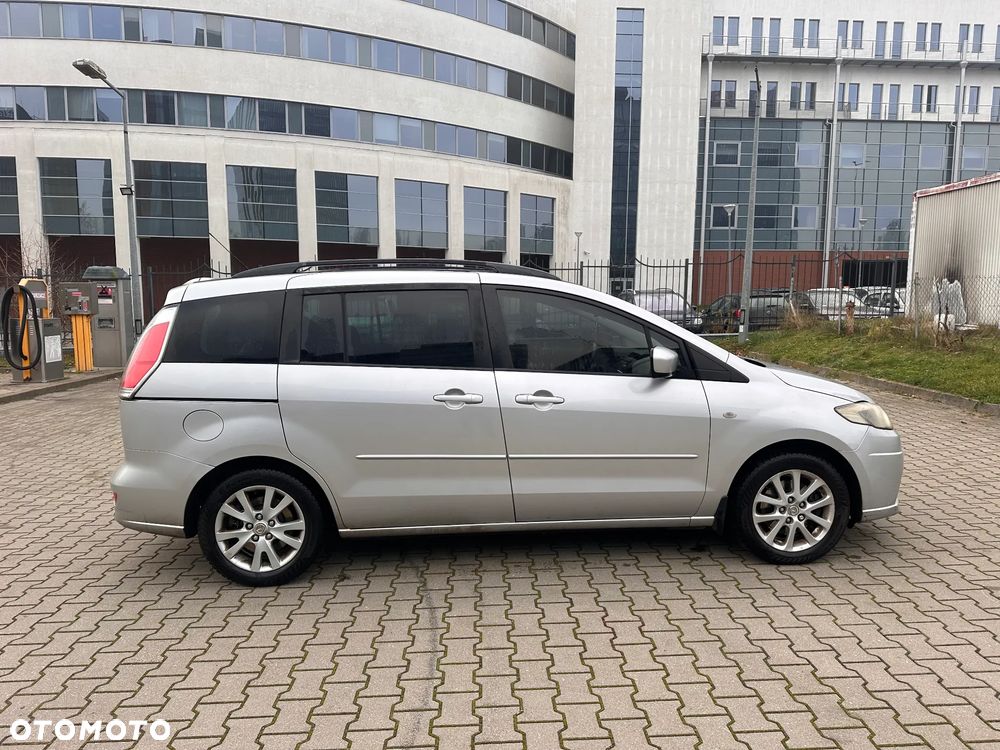 Mazda 5 2.0 Exclusive + - 3