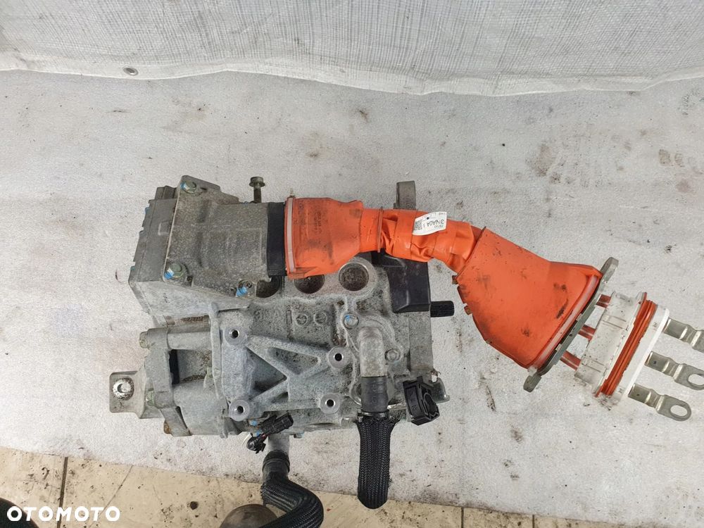 NISSAN LEAF I SILNIK ELEKTRYCZNY EM61 - 2