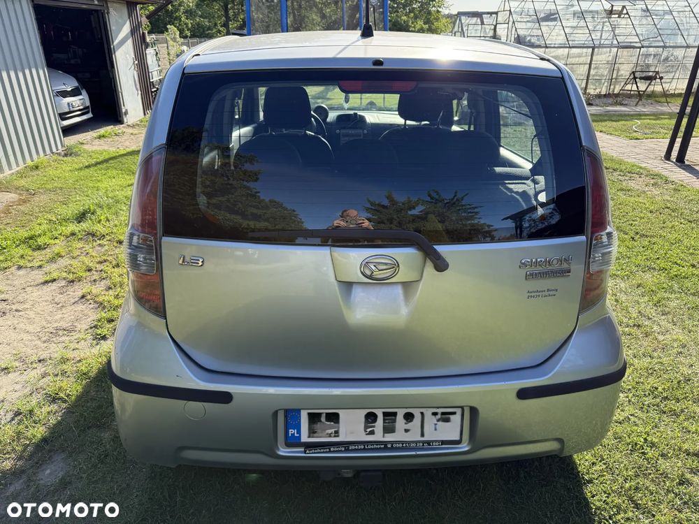 Daihatsu Sirion 1.3 - 4