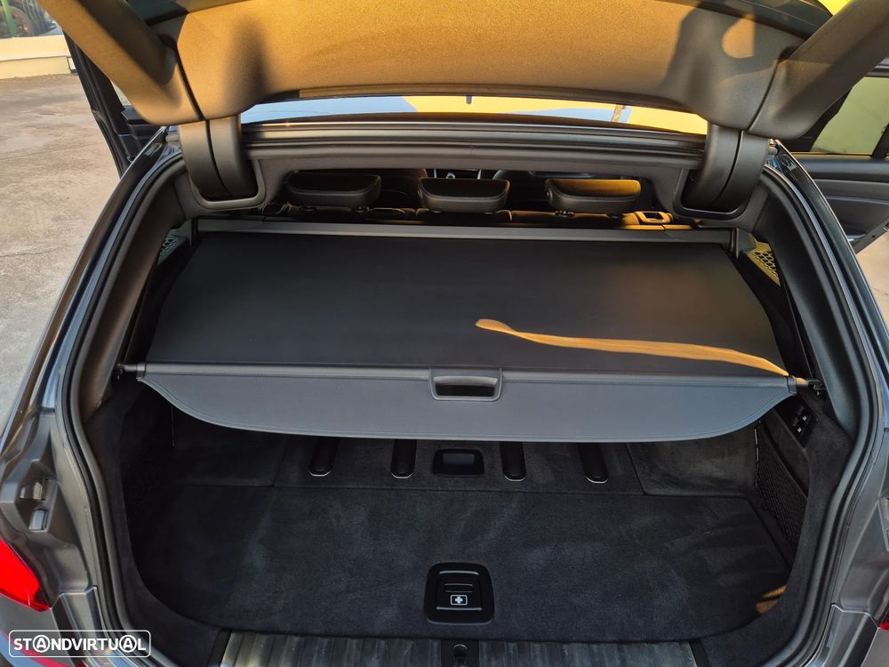BMW 320 d Pack M Shadow Auto - 8