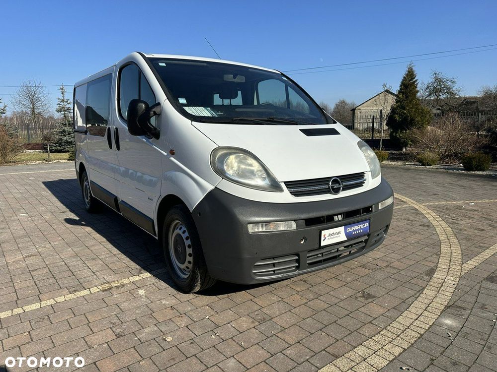 Opel Vivaro - 1