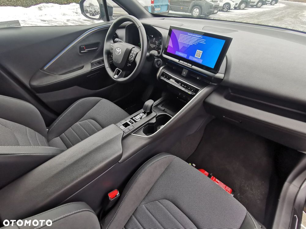 Toyota C-HR - 16