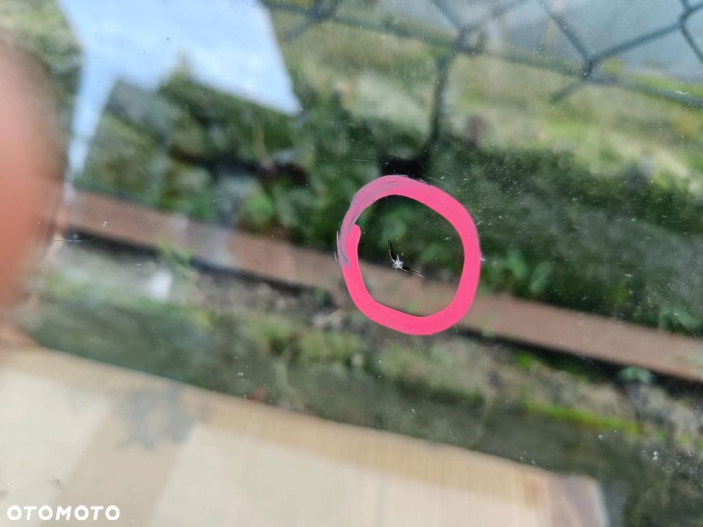 MERCEDES W212 SZYBA PRZEDNIA CZOŁOWA GRZANA KAMERA 2014r - 4