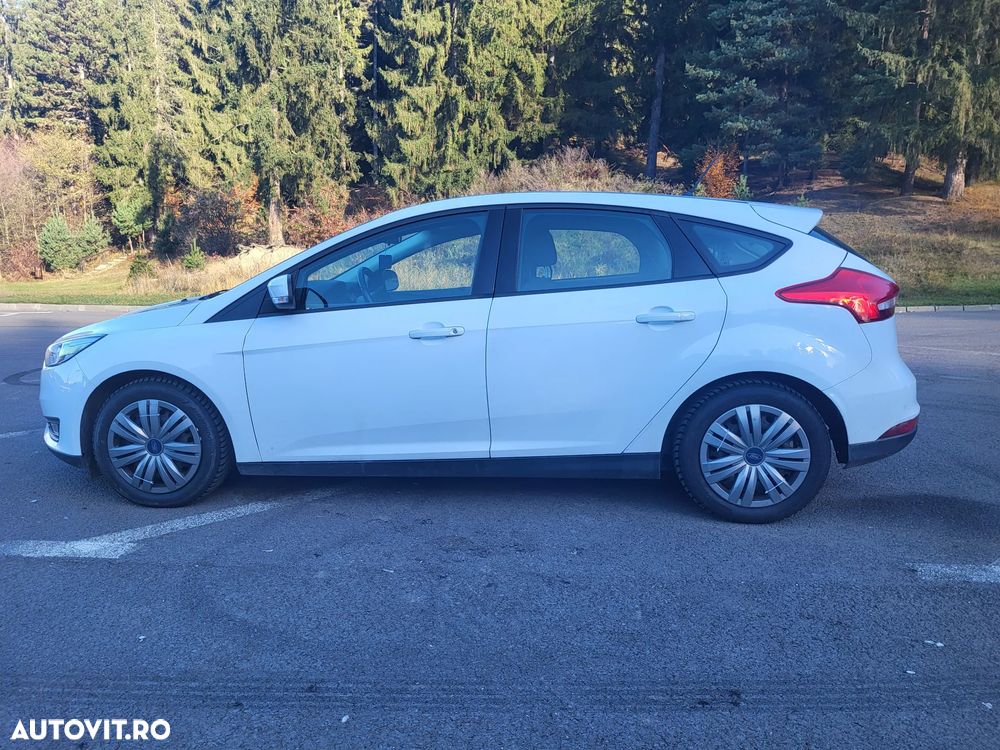 Ford Focus 1.0 EcoBoost Trend Edition - 1