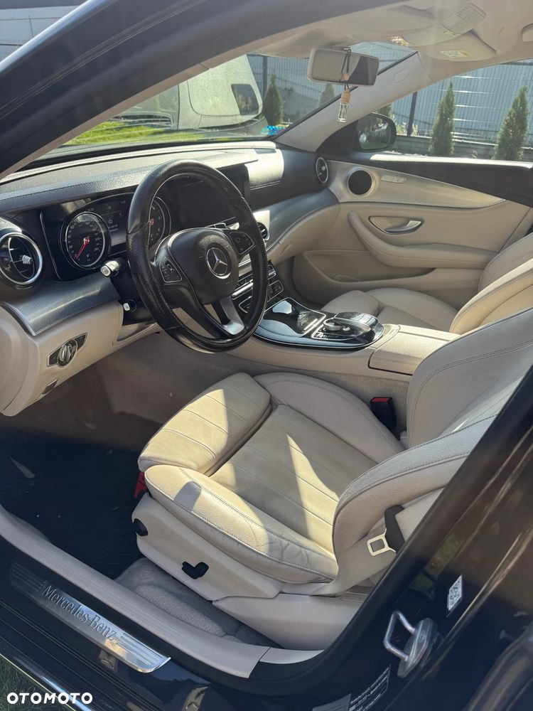 Mercedes-Benz Klasa E - 8