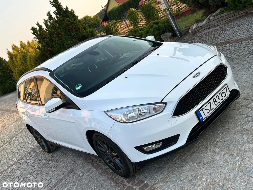 Ford Focus - 17