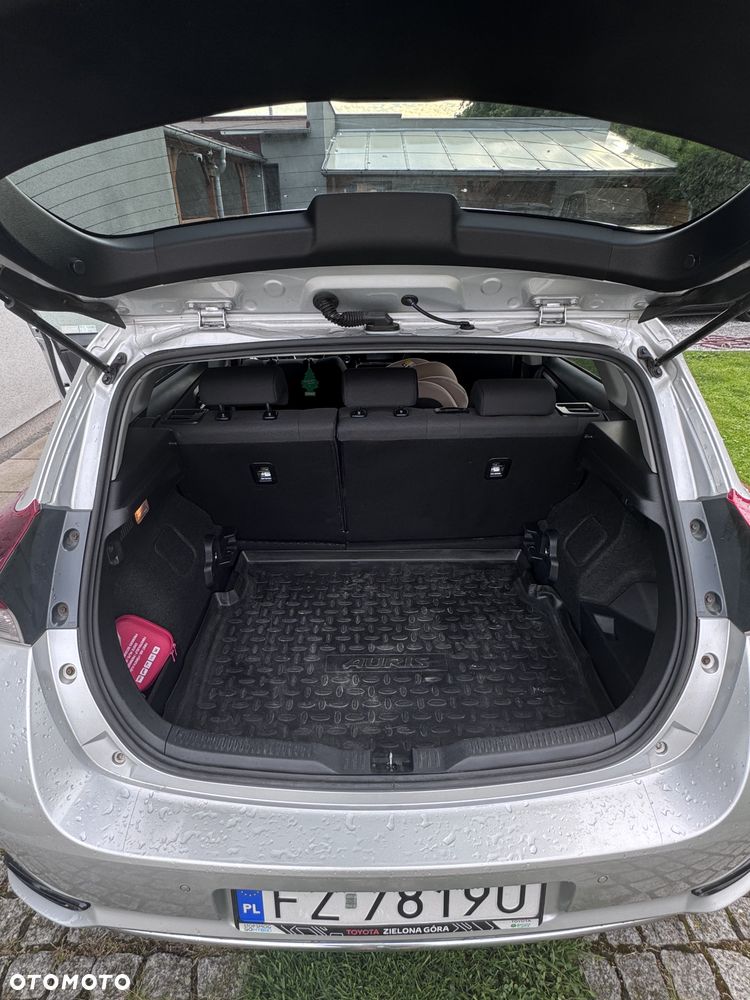 Toyota Auris Hybrid 135 Comfort - 9