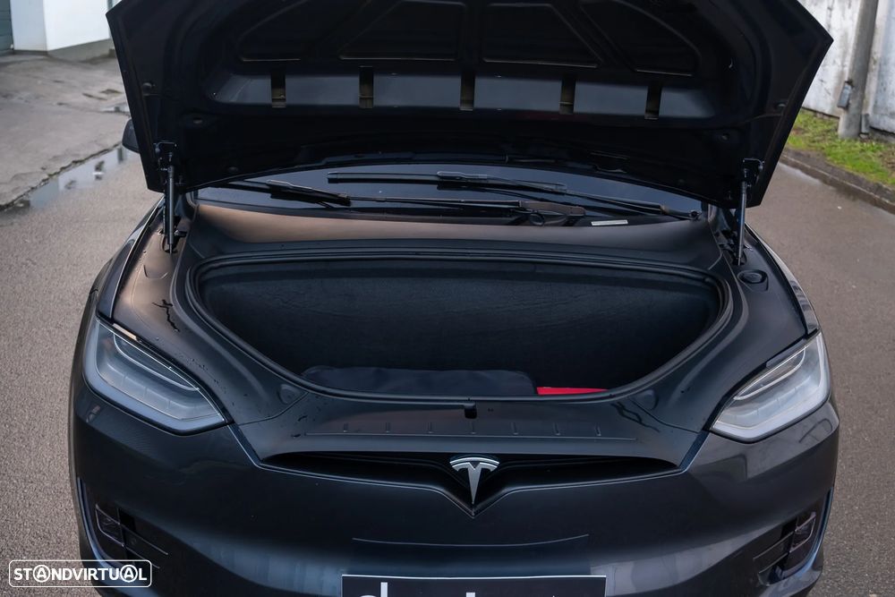 Tesla Model X Ludicrous Performance - 9