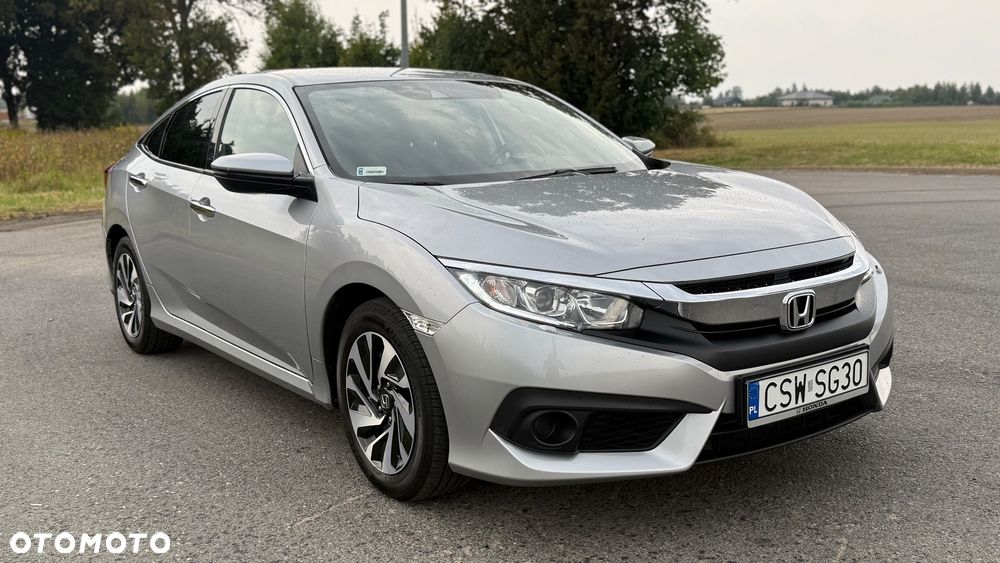Honda Civic 1.5 T Comfort - 3