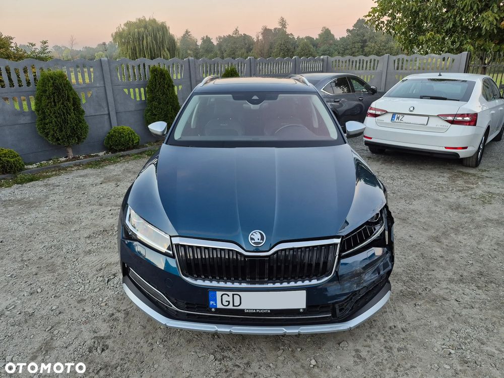 Skoda Superb 2022 photo 2