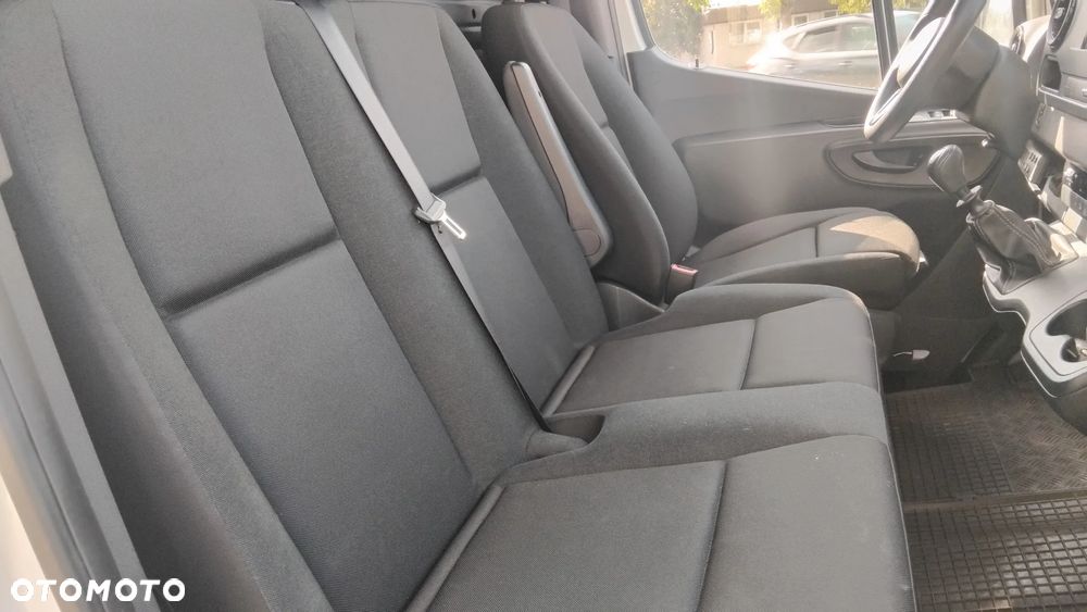 Mercedes-Benz SPRINTER - 23