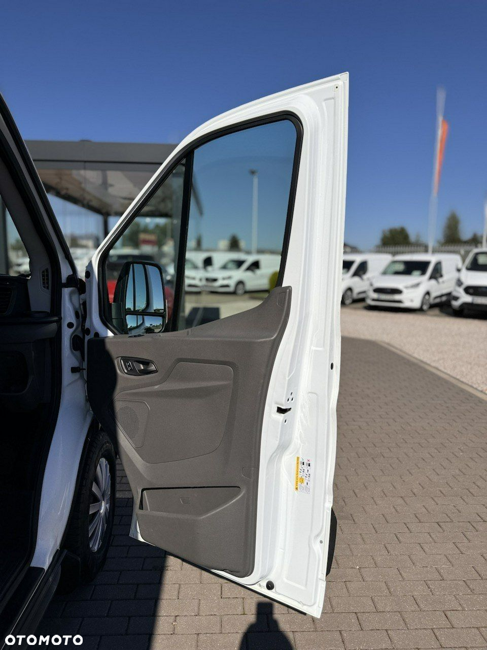 Ford Transit - 18