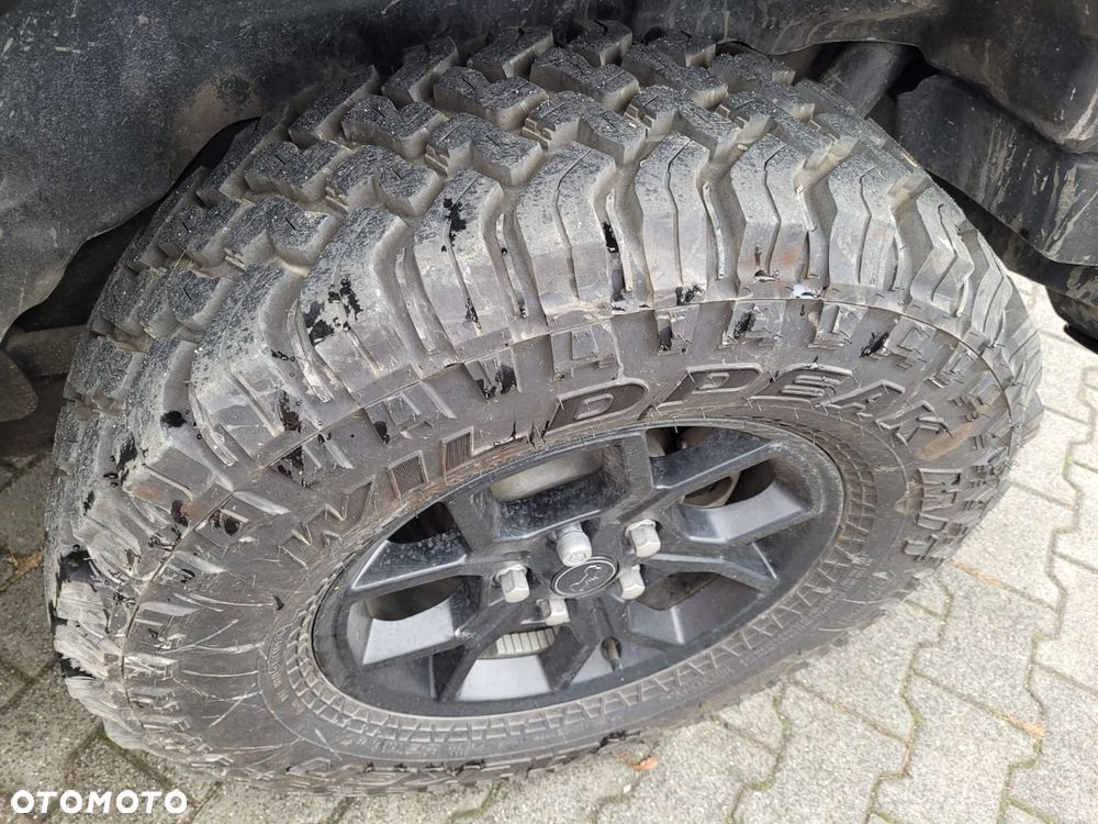 Jeep Wrangler - 26