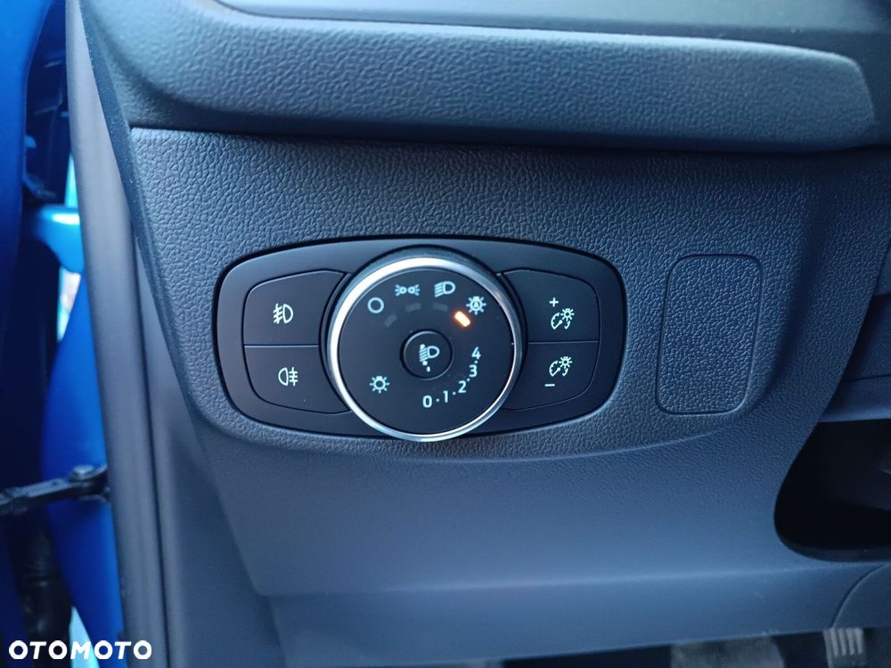 Ford Focus 1.5 EcoBlue Titanium X - 26
