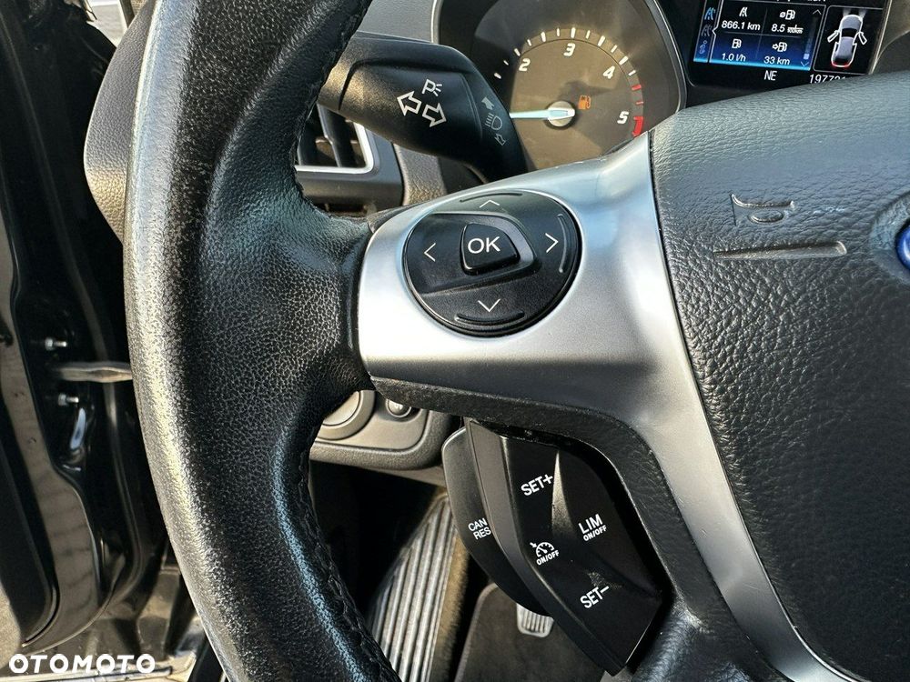 Ford Kuga 2.0 TDCi AWD Titanium - 22