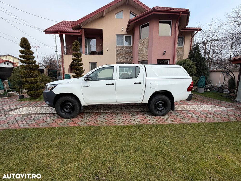 Toyota Hilux - 4