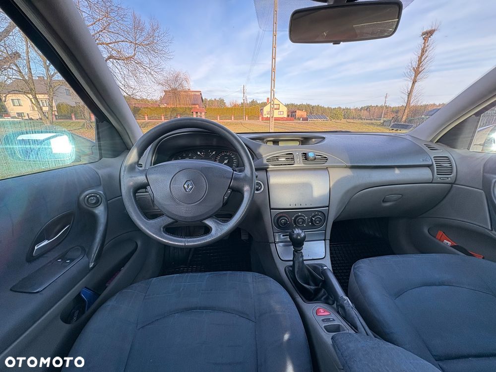 Renault Laguna - 3