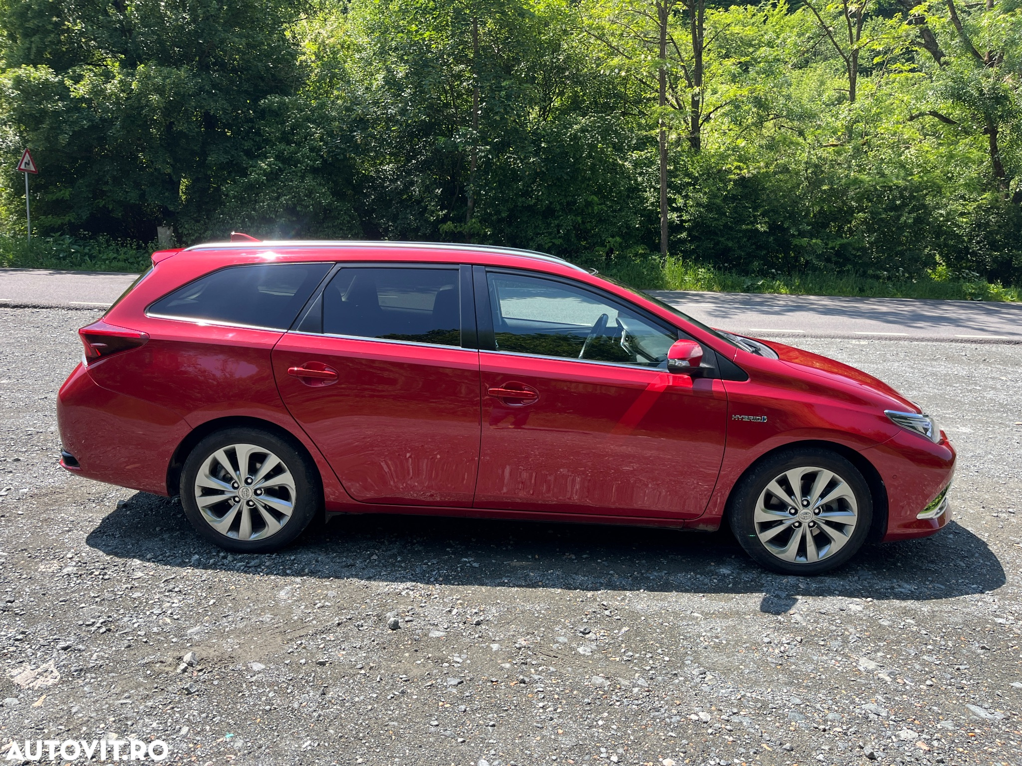 Toyota Auris 1.8 VVT-i Hybrid Automatik Edition-S - 3