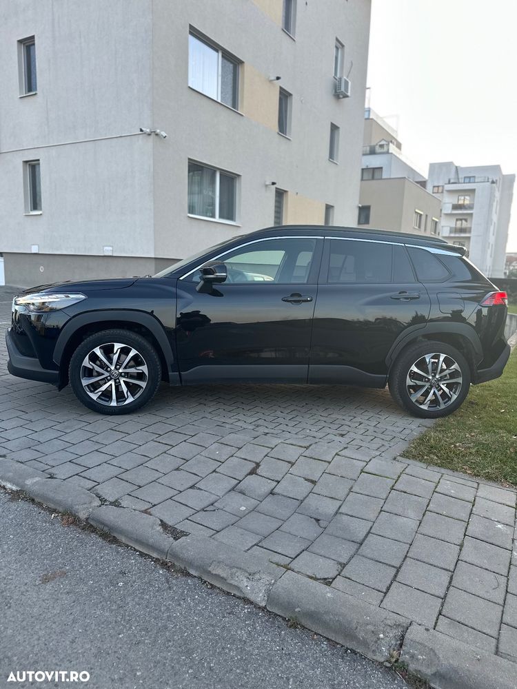 Toyota Corolla Cross - 3