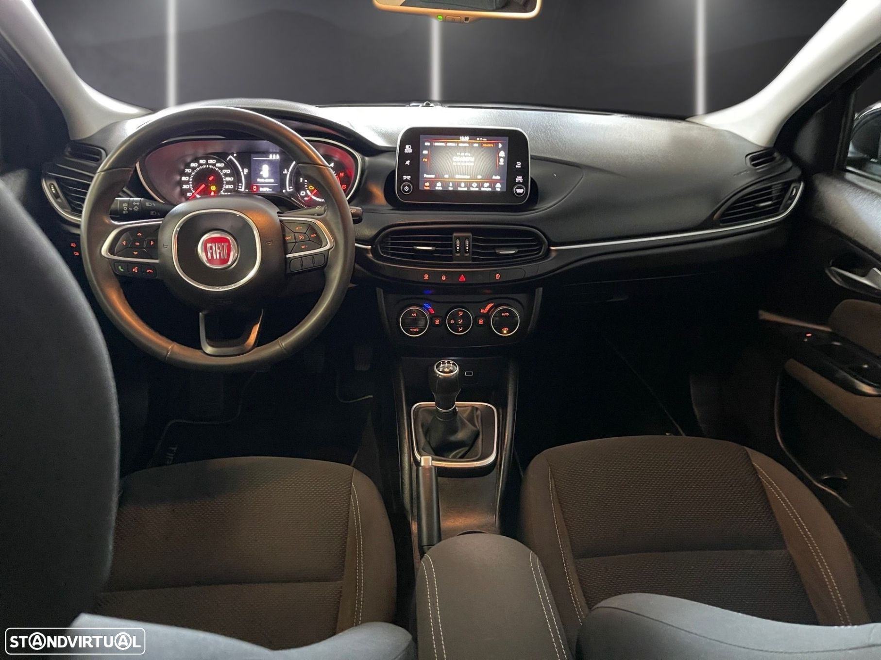 Fiat Tipo Station Wagon 1.3 M-Jet Lounge - 6