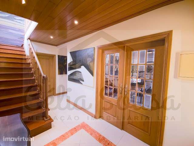 Moradia T5+1 na prestigiada zona do Cobre – Cascais - Grande imagem: 4/29