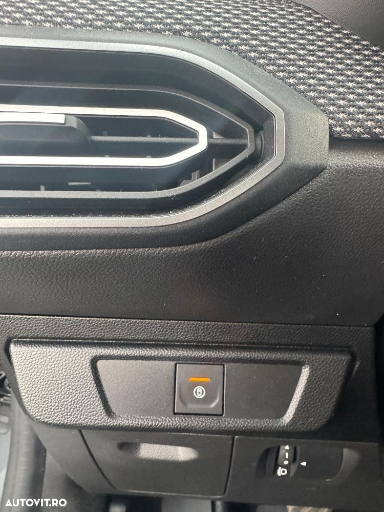 Dacia Logan - 16