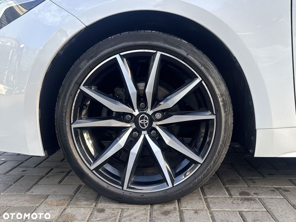 Toyota Corolla 1.8 Hybrid GR Sport Dynamic - 29