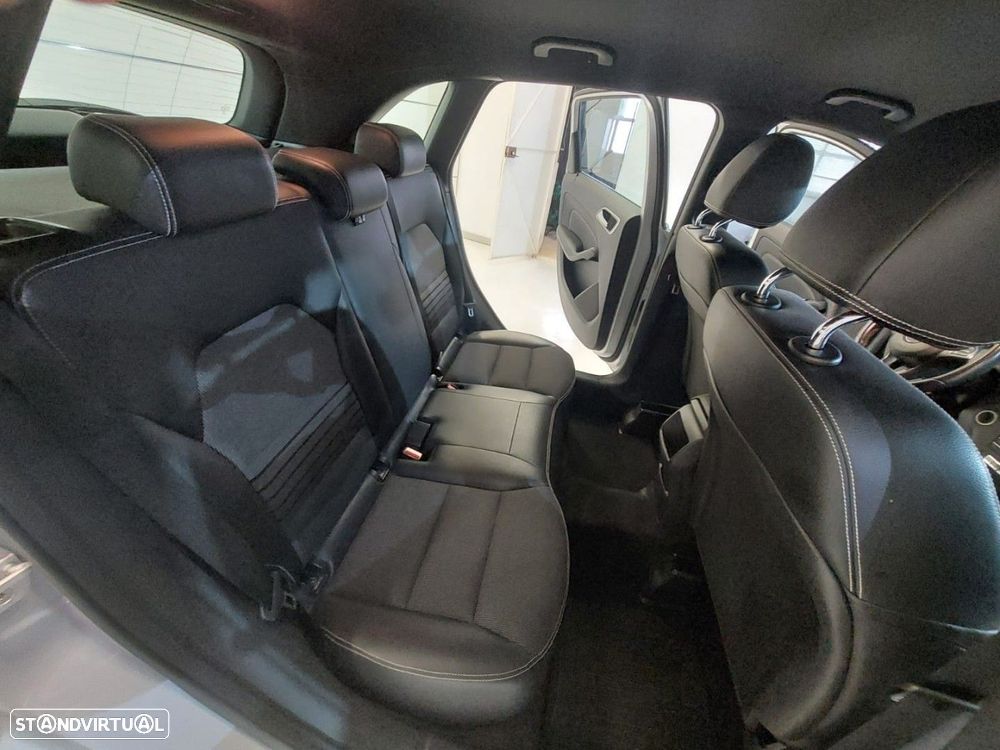 Mercedes-Benz B 180 CDI Urban - 12