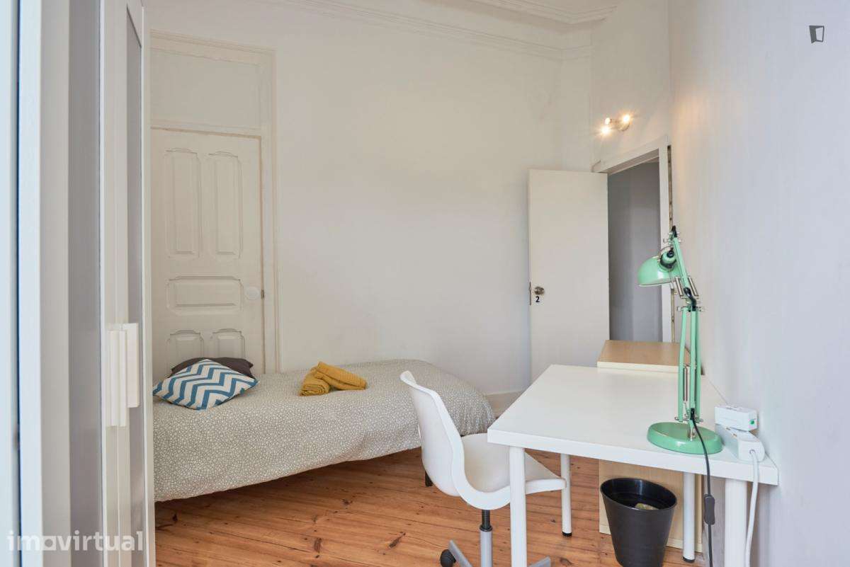 Quarto - localizado em Arroios Lisbon - Grande imagem: 5/34