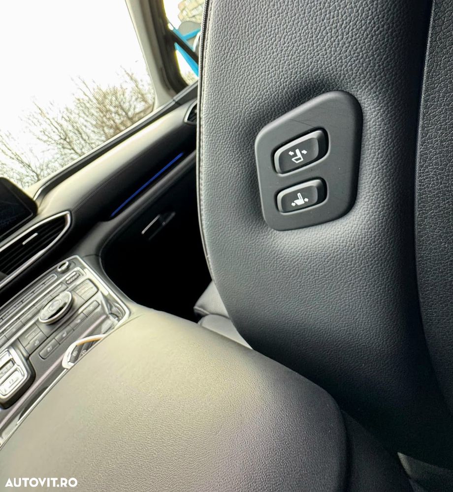 Hyundai Santa Fe 1.6 HEV 2WD Signature - 29