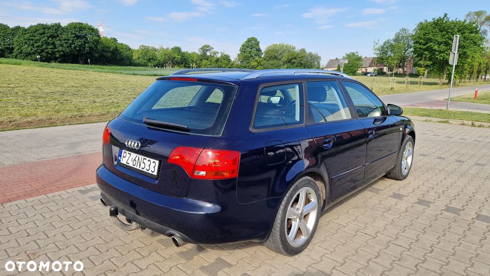 Audi A4 Avant - 6