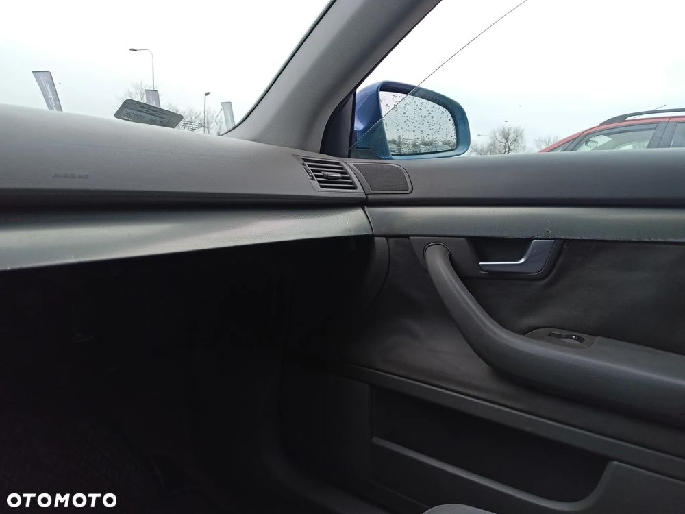 Audi A4 Avant 1.8T - 12