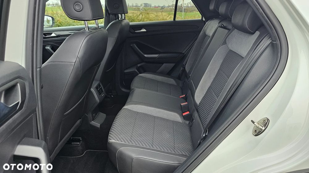 Volkswagen T-Roc 1.5 TSI GPF ACT Premium DSG - 12