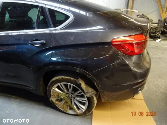BMW X6 xDrive50i - 4