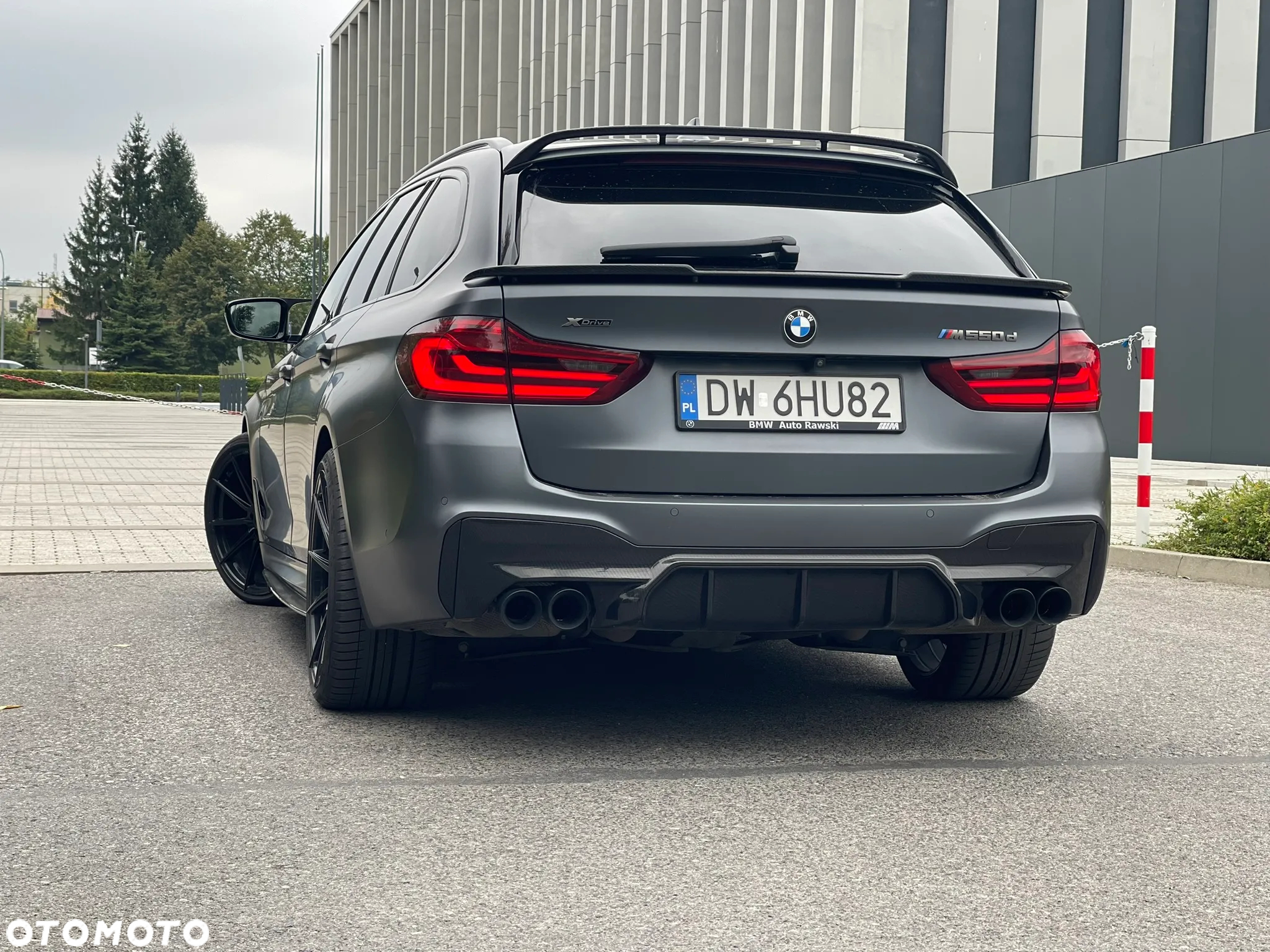 BMW Seria 5 M550d xDrive - 4