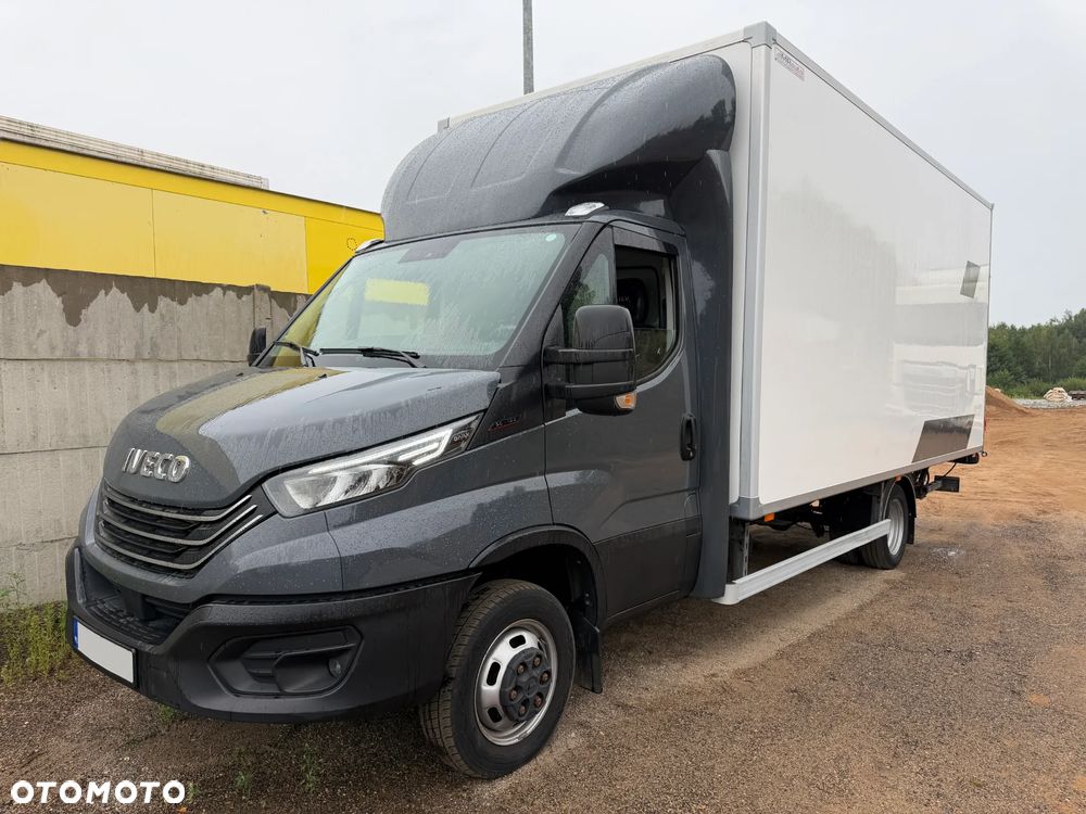 Iveco 50C18 KONTENER 5.0 M + WINDA DHOLLANDIA 1000 KG / BLIŹNIAK PODWÓJNE KOŁA / 3 MIEJSCA / PRAWO JAZDY KATEGORIA "B" / 35C18 / POLSKI SALON !! - 13