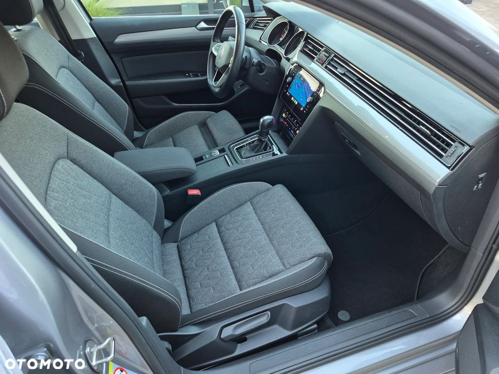Volkswagen Passat 1.5 TSI EVO Business DSG - 11