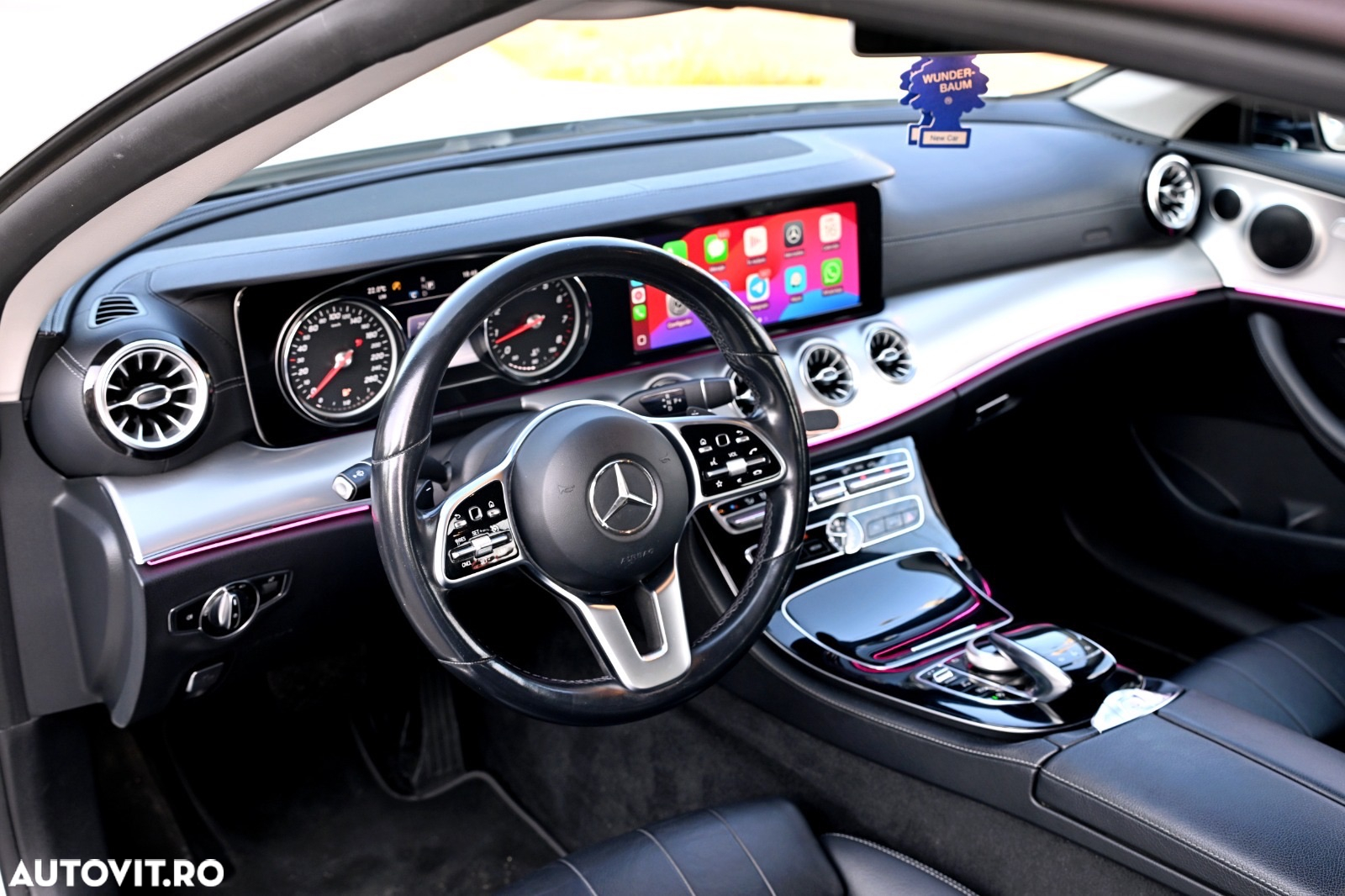 Mercedes-Benz E 200 Coupe Aut. - 10