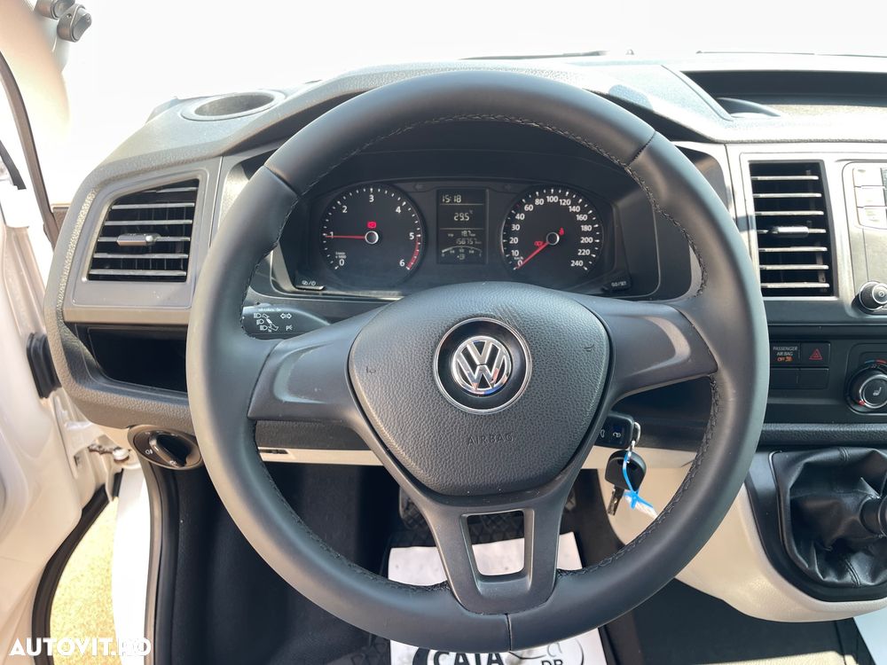 Volkswagen Transporter 2.0TDI - 38