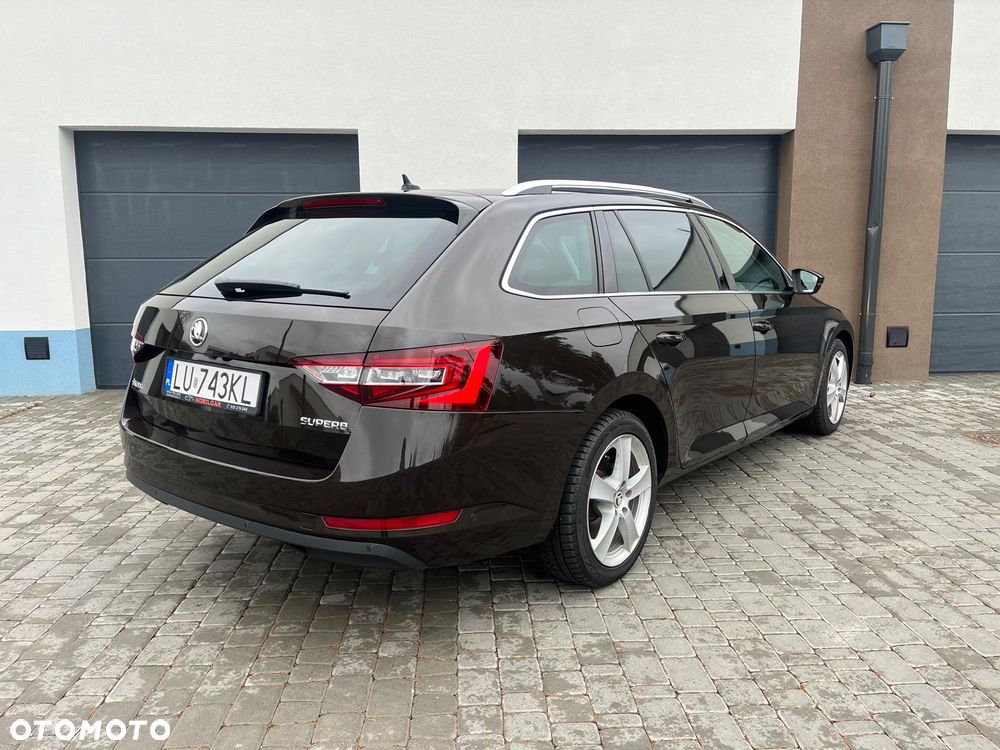Skoda Superb 1.6 TDI GreenLine - 6