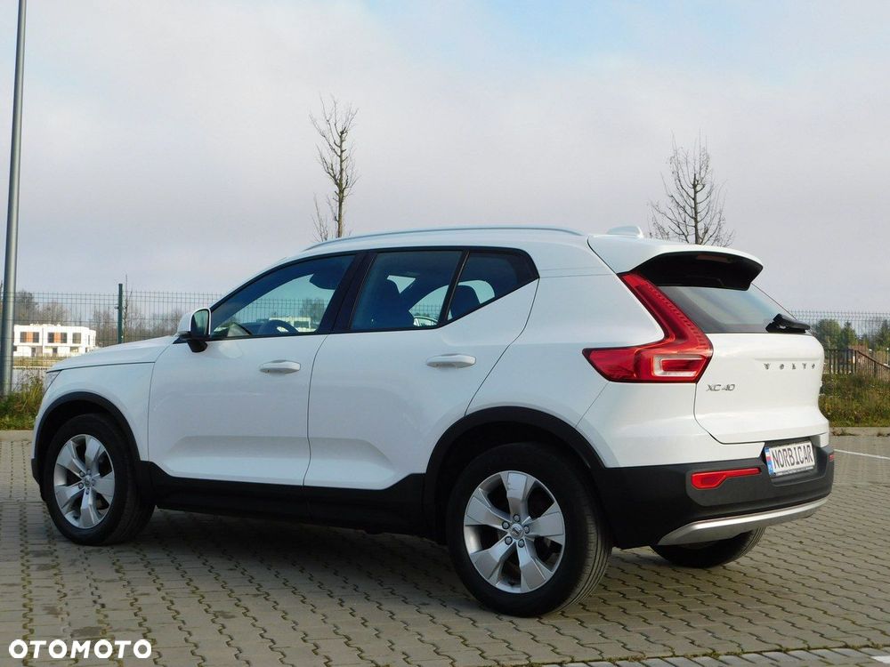 Volvo XC 40 T2 Plus Bright - 27