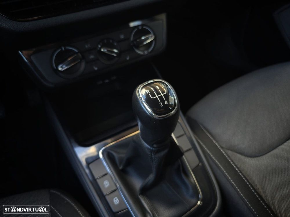 Skoda Fabia 1.0 MPI Ambition - 18