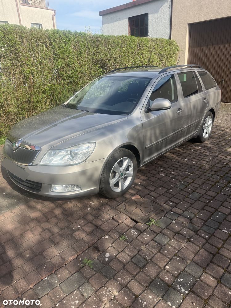 Skoda Octavia 1.4 TSI Family DSG - 10
