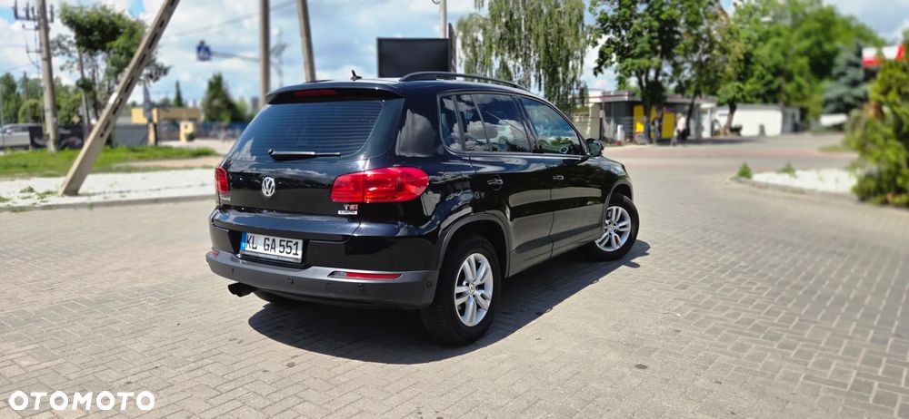 Volkswagen Tiguan - 14