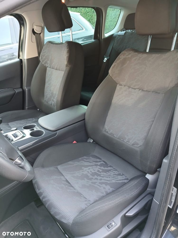 Peugeot 3008 2.0 HDi Active - 10