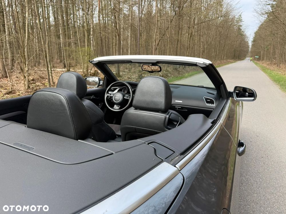Audi A5 Cabrio - 21
