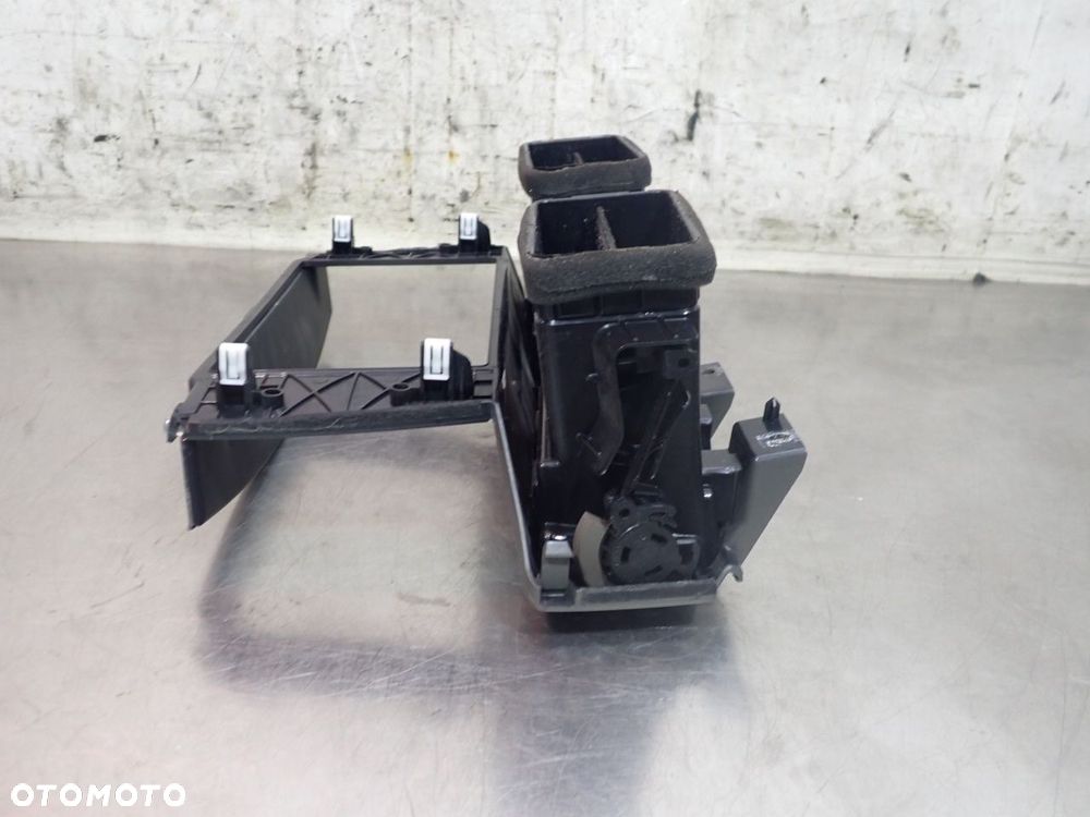 KRATKA NAWIEWU ZEGAREK INFINITI M37X 68720-1ME0A - 7